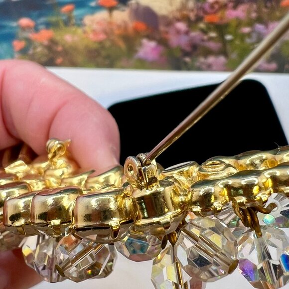 Juliana Aurora Borealis Cha Cha Brooch - Picture 6 of 7